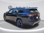 2027 Volkswagen Atlas SE w/Technology