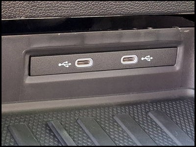 2027 Volkswagen Atlas SE w/Technology