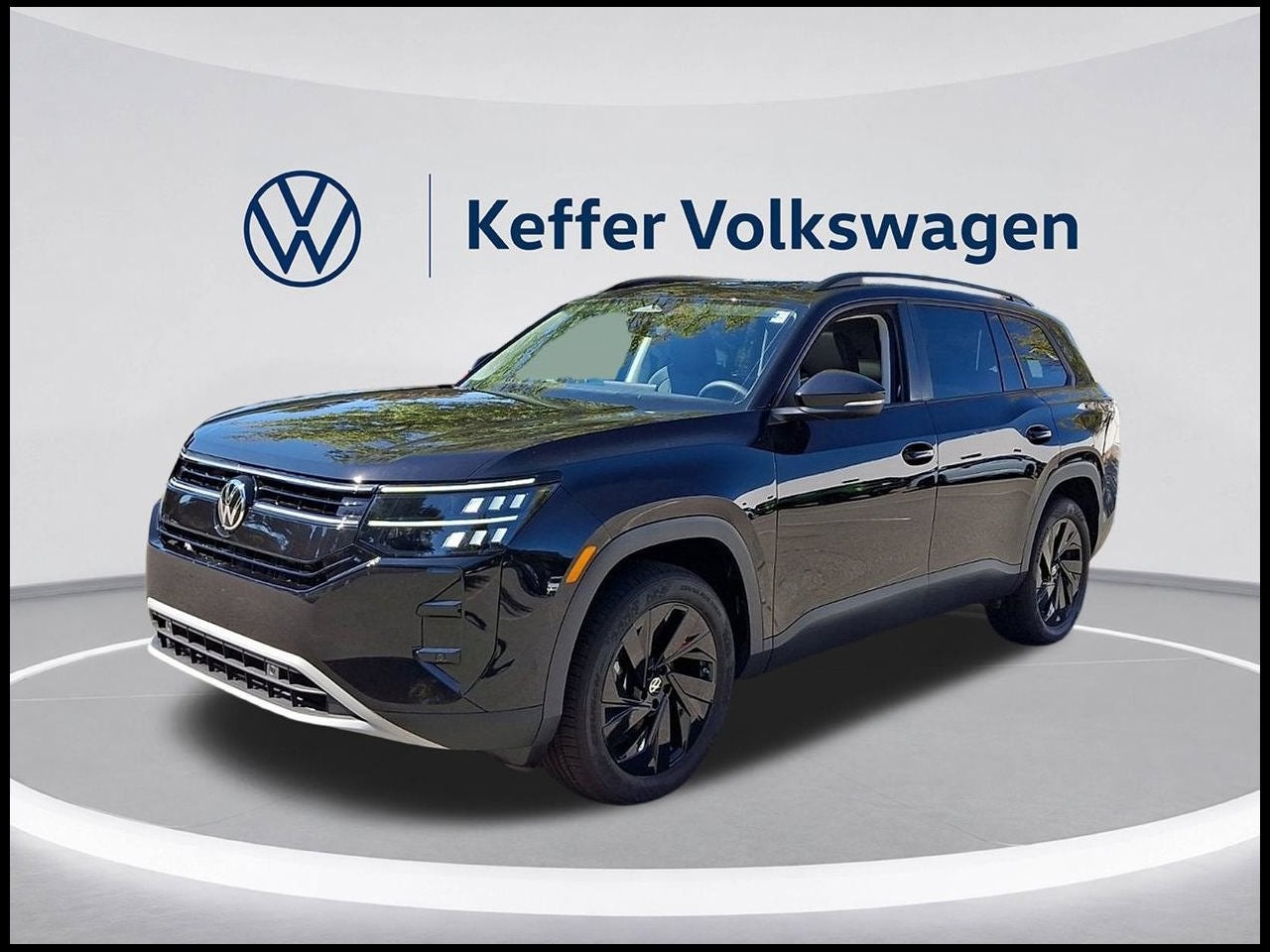 2027 Volkswagen Atlas SE w/Technology