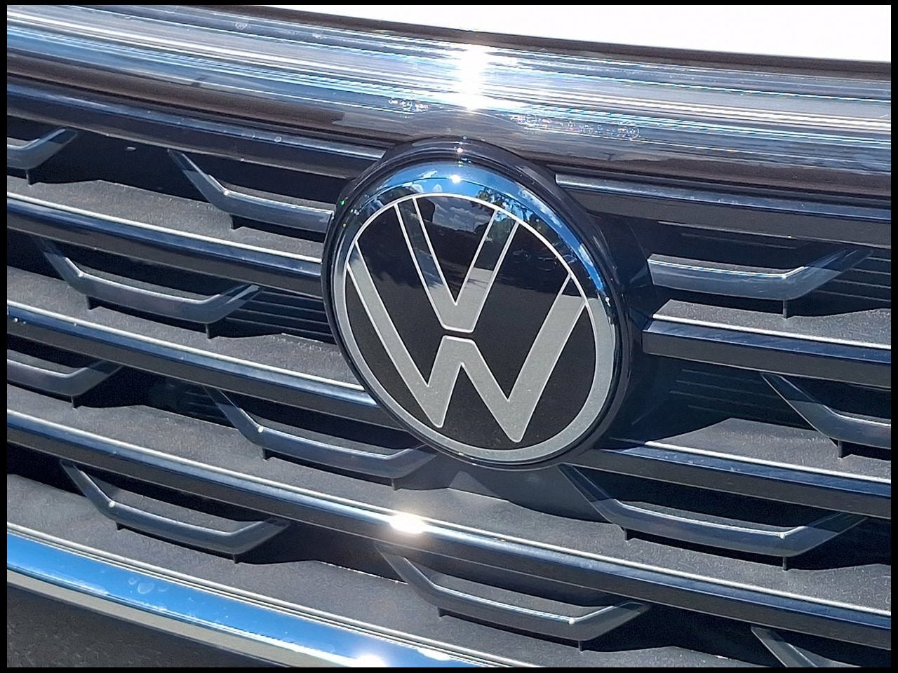 2026 Volkswagen Atlas Cross Sport SE w/Technology