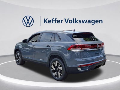 2026 Volkswagen Atlas Cross Sport 2.0T SE w/Technology