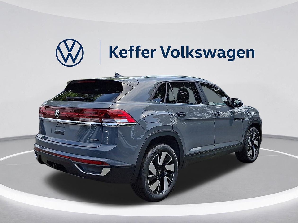 2026 Volkswagen Atlas Cross Sport 2.0T SE w/Technology