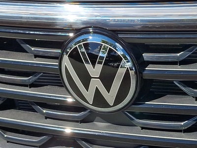 2026 Volkswagen Atlas Cross Sport SE w/Technology