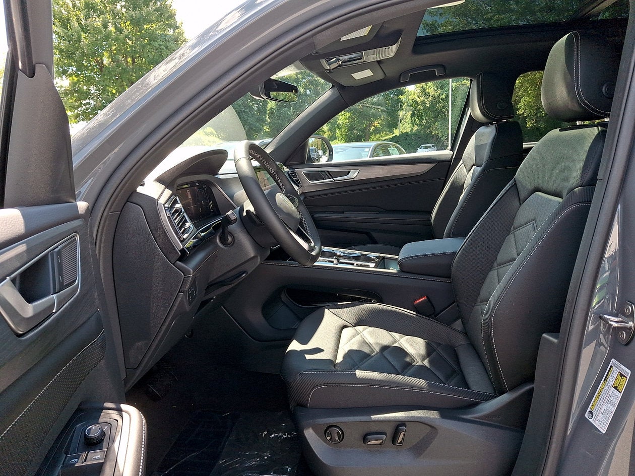 2026 Volkswagen Atlas Cross Sport SE w/Technology