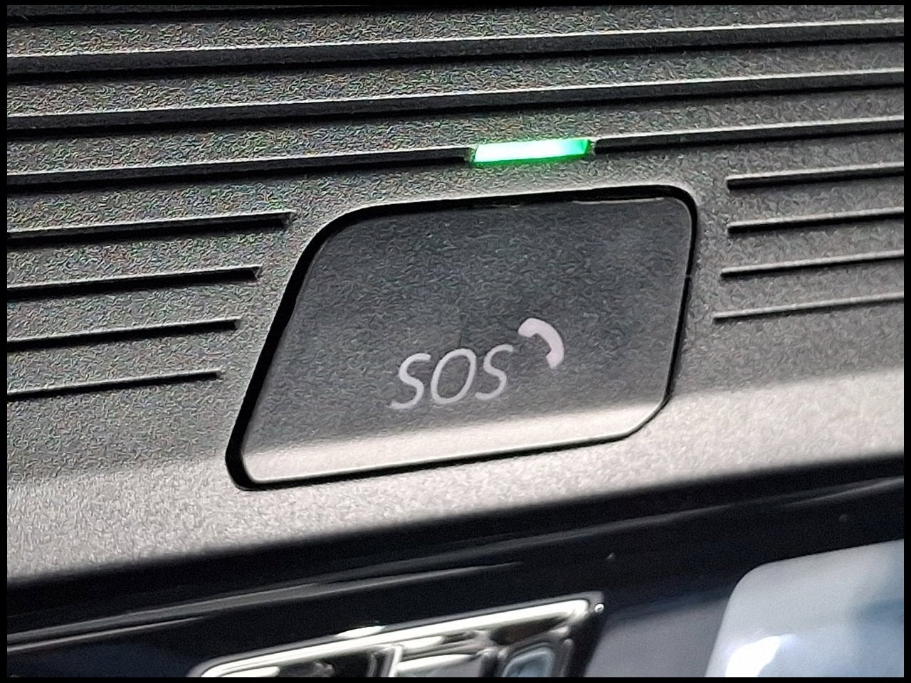 2026 Volkswagen Atlas Cross Sport SE w/Technology