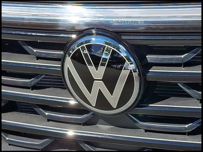 2026 Volkswagen Atlas Cross Sport SE w/Technology