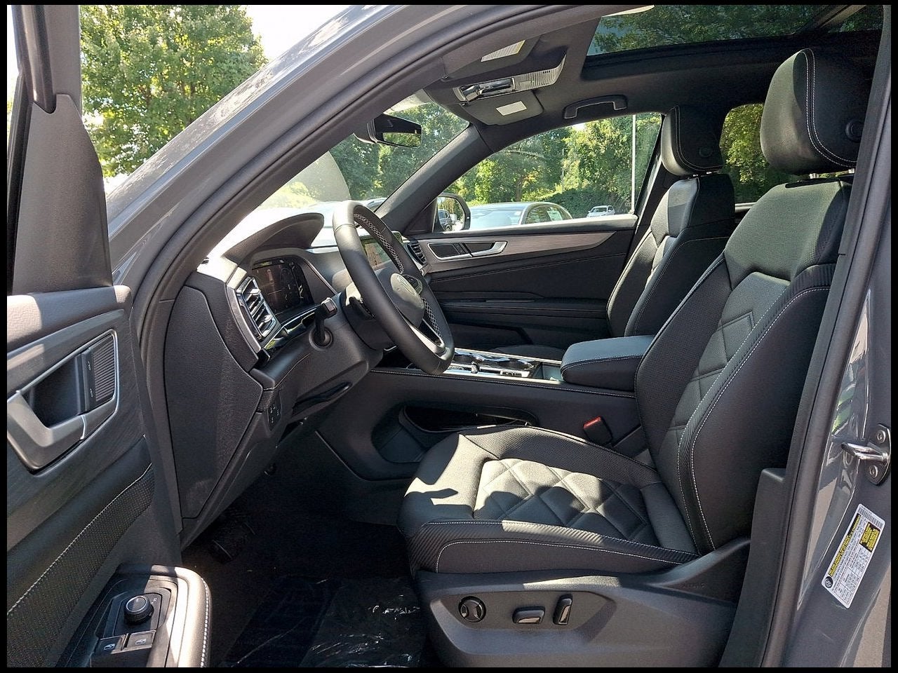 2026 Volkswagen Atlas Cross Sport SE w/Technology