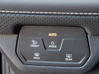 2026 Volkswagen Atlas Cross Sport SE w/Technology