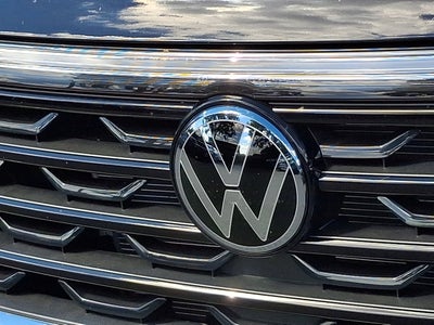 2026 Volkswagen Atlas Cross Sport SE w/Technology