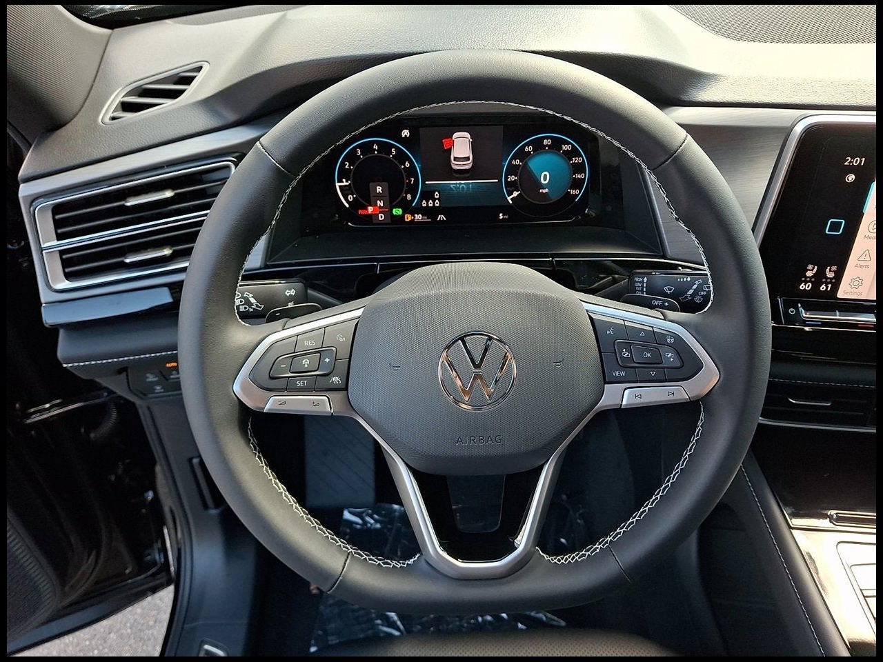 2026 Volkswagen Atlas Cross Sport SE w/Technology