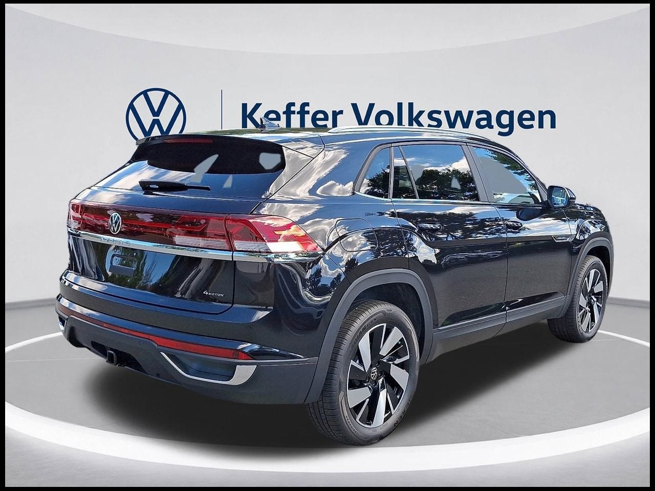 2026 Volkswagen Atlas Cross Sport SE w/Technology