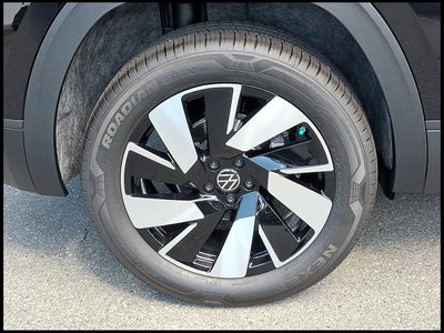 2026 Volkswagen Atlas Cross Sport SE w/Technology