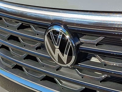 2026 Volkswagen Atlas Cross Sport SE w/Technology