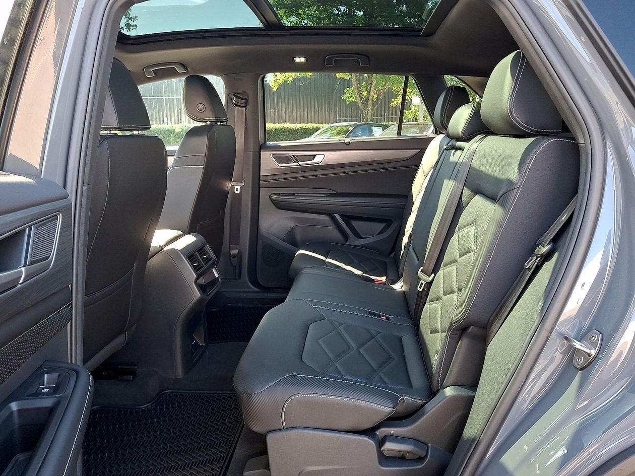 2026 Volkswagen Atlas Cross Sport SE w/Technology