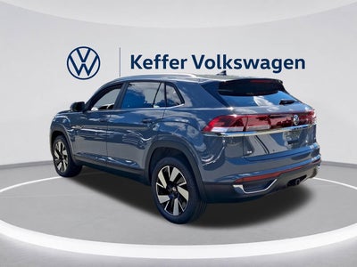 2026 Volkswagen Atlas Cross Sport SE w/Technology