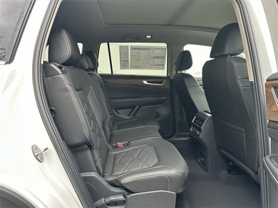 2026 Volkswagen Atlas 2.0T SE w/ Technology