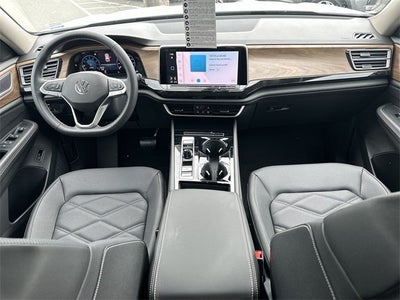 2026 Volkswagen Atlas 2.0T SE w/ Technology