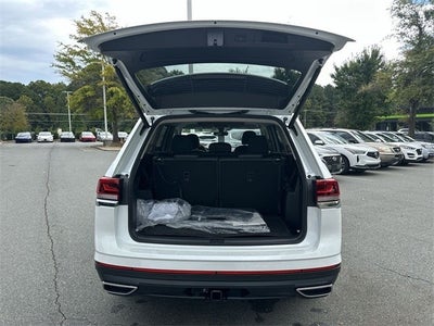 2026 Volkswagen Atlas 2.0T SE w/ Technology