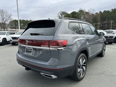 2026 Volkswagen Atlas 2.0T SE w/ Technology