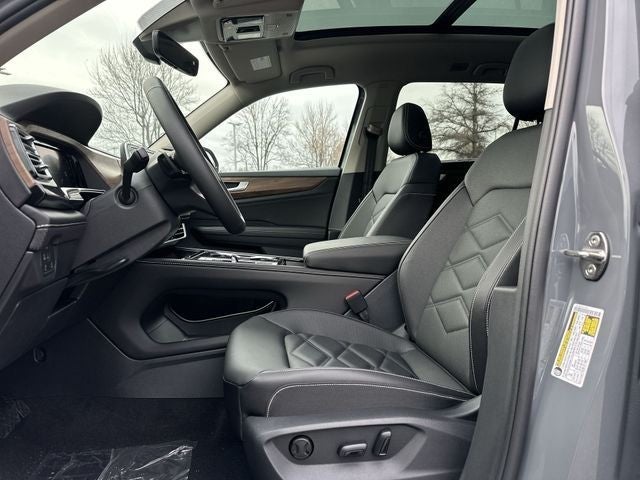 2026 Volkswagen Atlas 2.0T SE w/ Technology