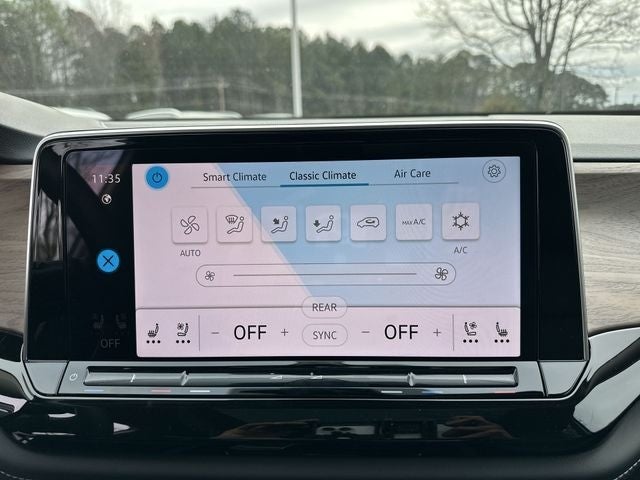 2026 Volkswagen Atlas 2.0T SE w/ Technology