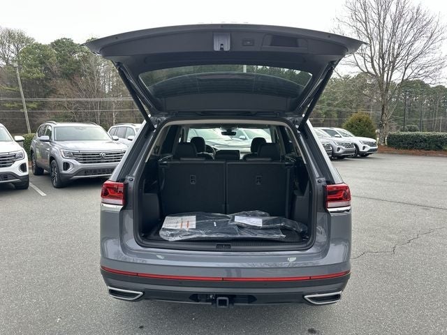 2026 Volkswagen Atlas 2.0T SE w/ Technology