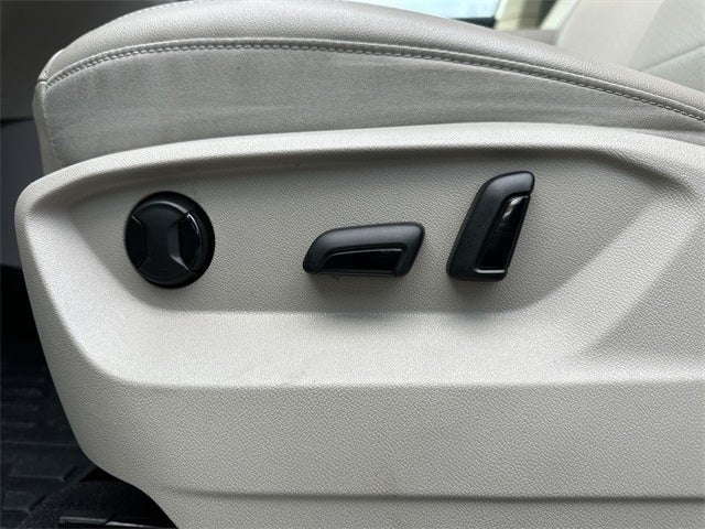 2021 Volkswagen Atlas 2.0T SE w/Technology