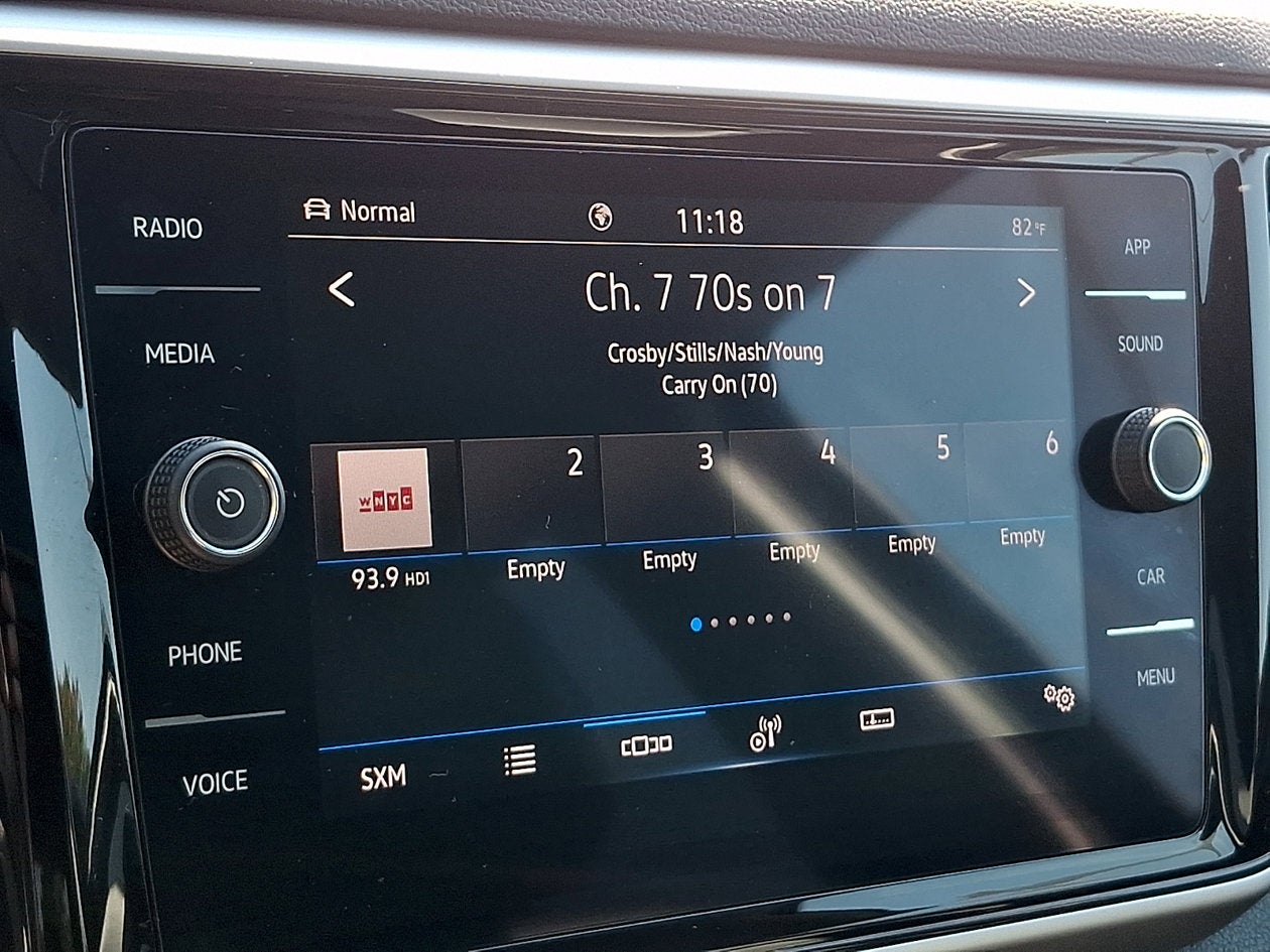 2022 Volkswagen Atlas 3.6L V6 SE w/Technology