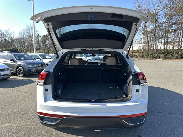 2024 Volkswagen Atlas Cross Sport 2.0T SE