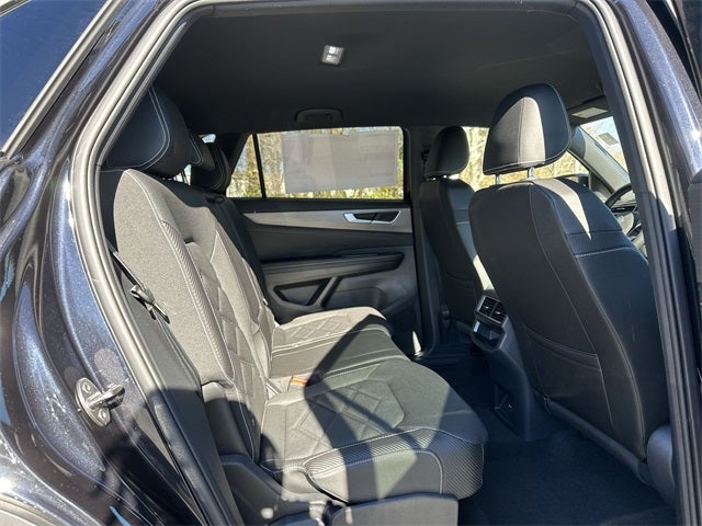 2025 Volkswagen Atlas Cross Sport 2.0T SE