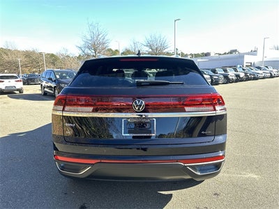 2025 Volkswagen Atlas Cross Sport 2.0T SE