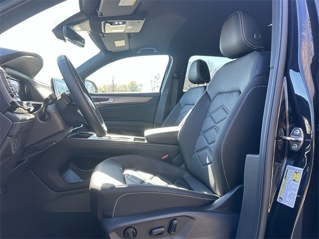 2025 Volkswagen Atlas Cross Sport 2.0T SE