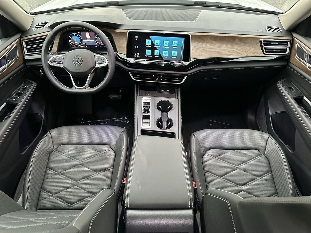 2026 Volkswagen Atlas 2.0T SE