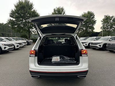 2026 Volkswagen Atlas 2.0T SE