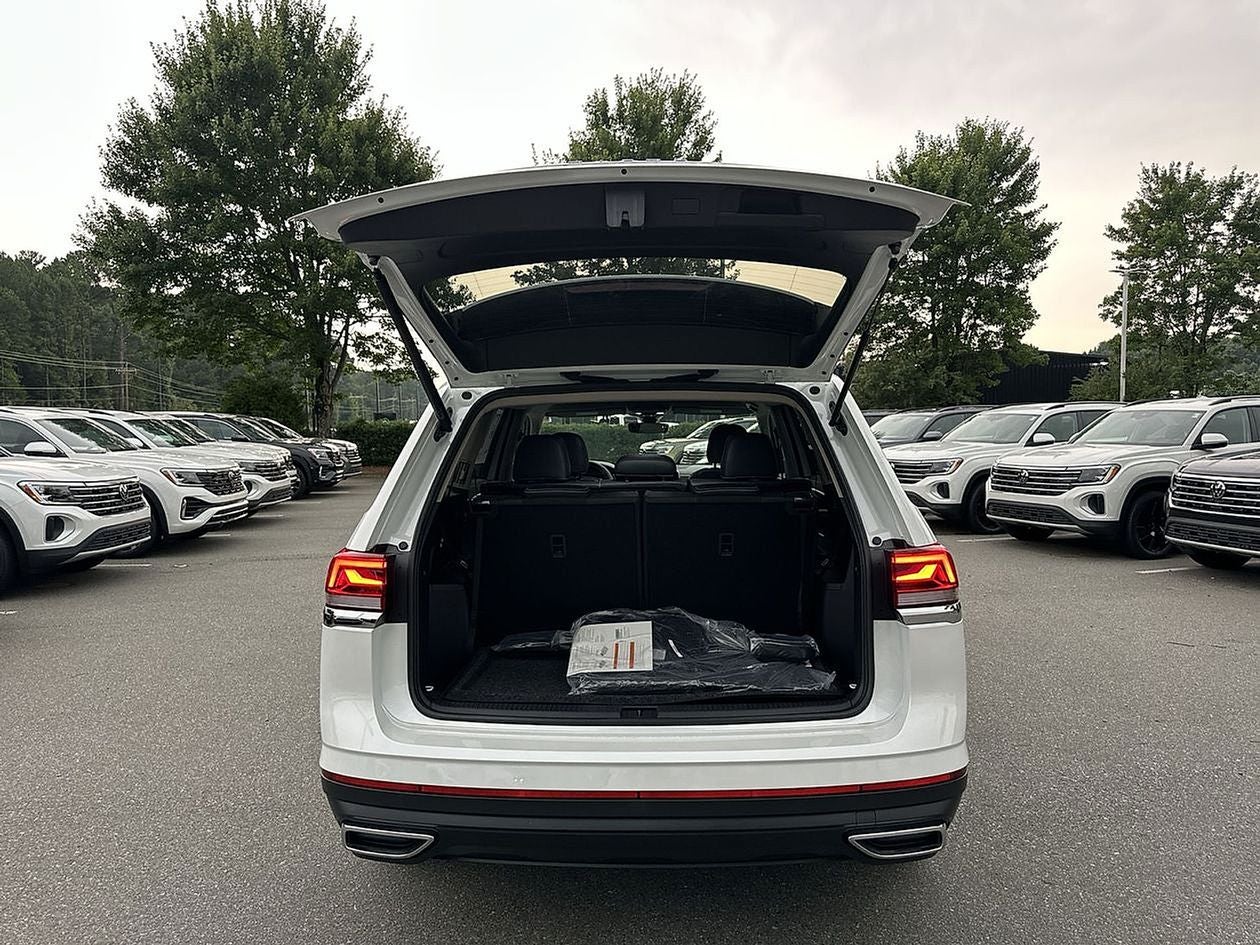 2026 Volkswagen Atlas 2.0T SE