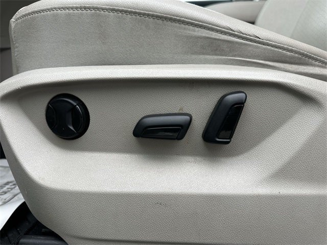 2021 Volkswagen Atlas 3.6L V6 SE w/Technology R-Line