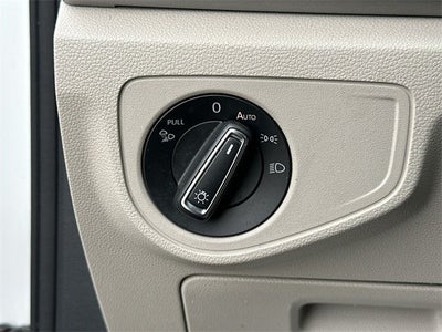 2021 Volkswagen Atlas 3.6L V6 SE w/Technology R-Line