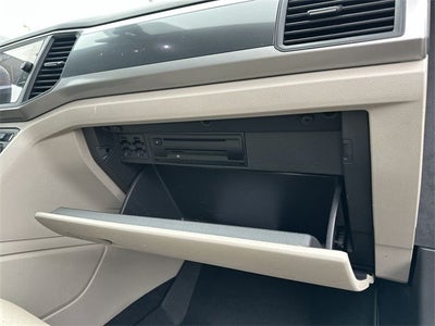 2021 Volkswagen Atlas 3.6L V6 SE w/Technology R-Line