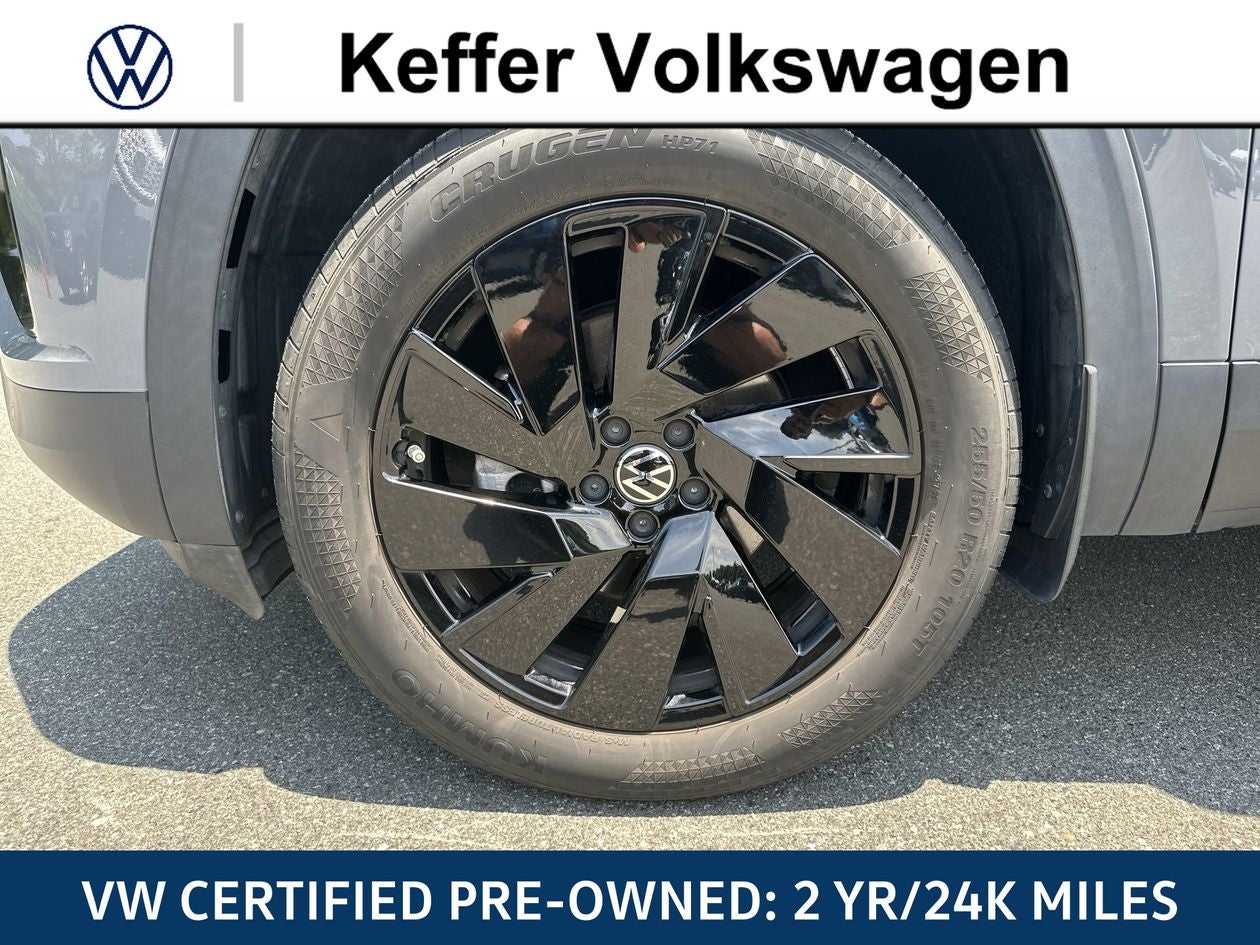 2024 Volkswagen Atlas Cross Sport 2.0T SE w/Technology