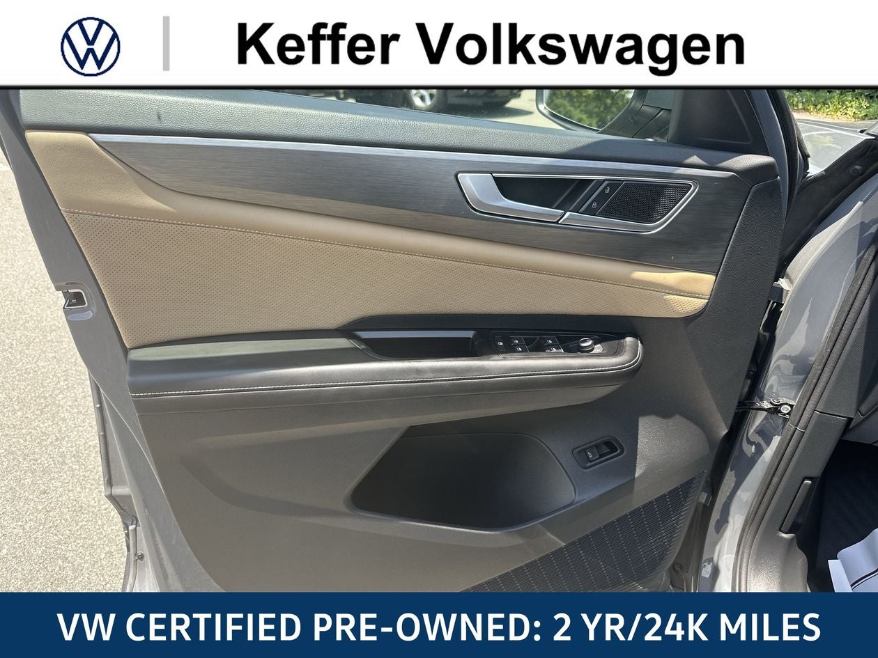 2024 Volkswagen Atlas Cross Sport 2.0T SE w/Technology