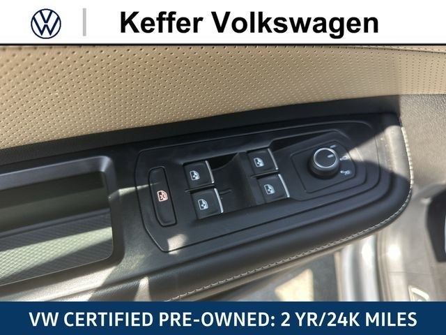2024 Volkswagen Atlas Cross Sport 2.0T SE w/Technology