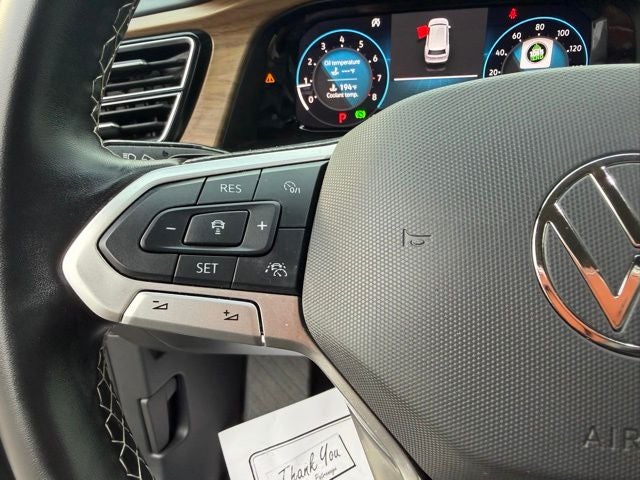 2025 Volkswagen Atlas 2.0T SE w/Technology