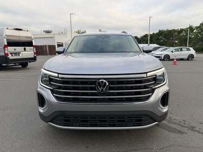 2025 Volkswagen Atlas 2.0T SE w/Technology