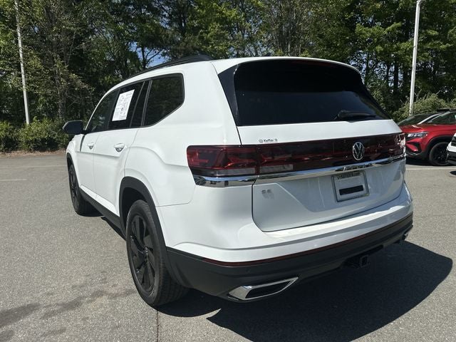 2025 Volkswagen Atlas 2.0T SE w/Technology