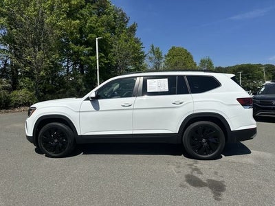 2025 Volkswagen Atlas 2.0T SE w/Technology