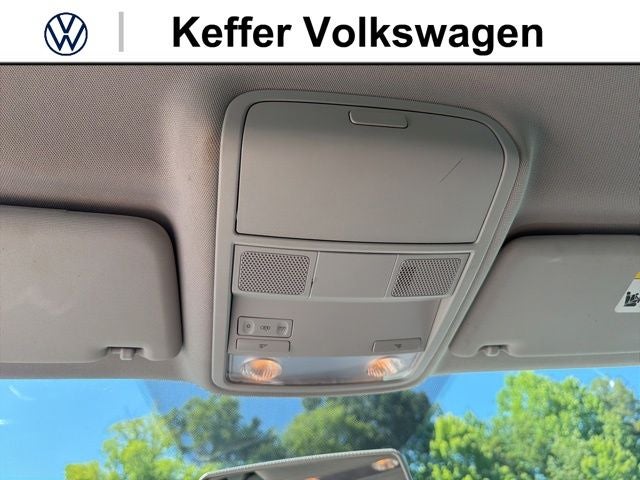 2016 Volkswagen Passat Base