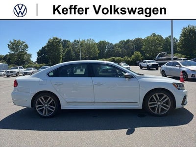 2016 Volkswagen Passat Base