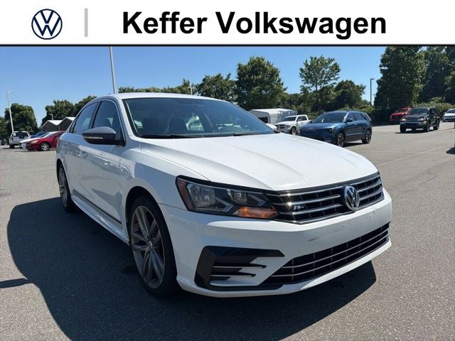 2016 Volkswagen Passat Base