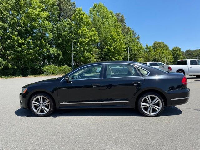 2015 Volkswagen Passat 1.8T SE w/Sunroof/Nav
