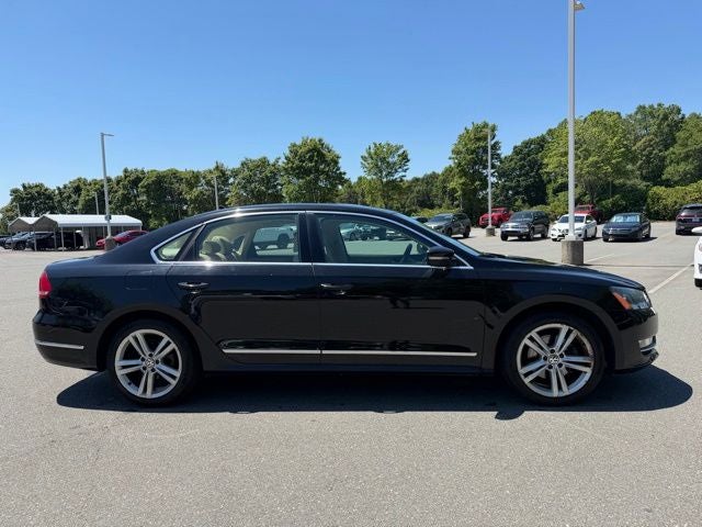 2015 Volkswagen Passat 1.8T SE w/Sunroof/Nav